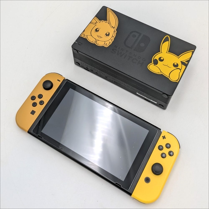 Nintendo Switch - Lets Go Pikachu Edition - Console - 2017 Model - SNR XAJ10036984762 (B Grade) (Used)