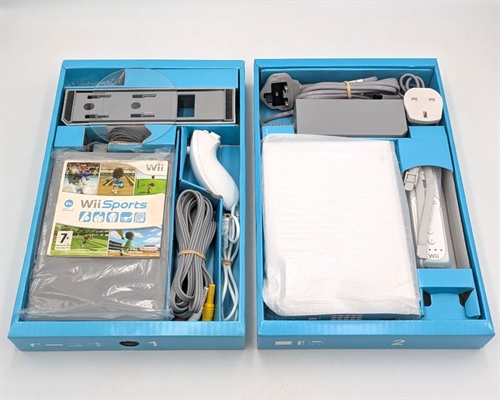 Nintendo Wii - Wii Sports Bundle - Console - RVL-001 - Complete In Box - SNR LEH100727944 (B Grade) (Used)
