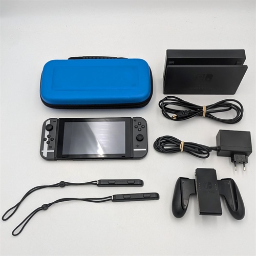 Nintendo Switch - Super Smash Bros - Console - 2017 Model - SNR XKJ40038629965 (B Grade) (Used)