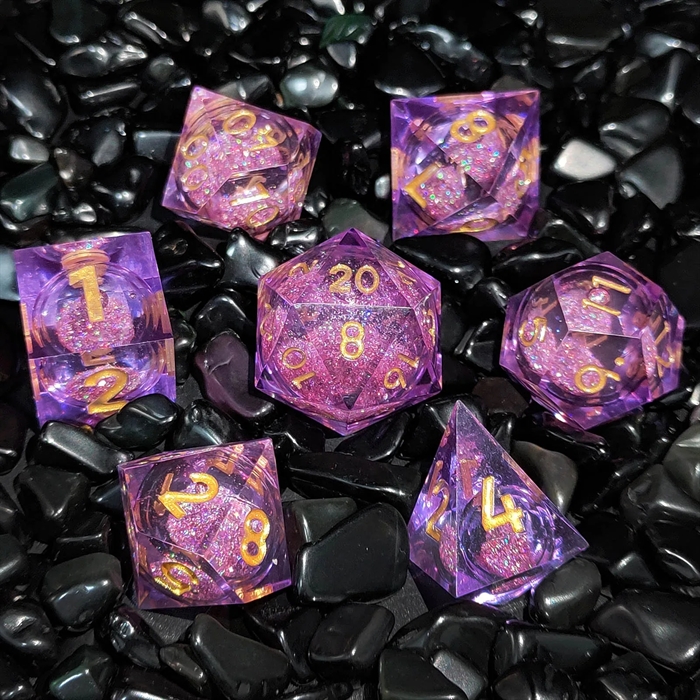 Resin Sharp edge Liquid Core - Pink Purple - RPG Dice Set - Epic Dwarf Dice