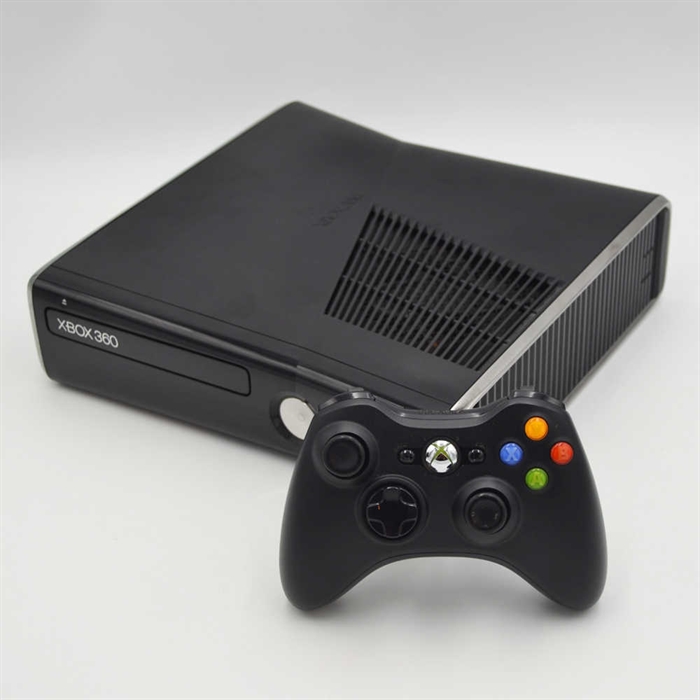 XBOX 360 S - Glossy Black - 250GB - Console - SNR 250837310205 (B Grade) (Used)
